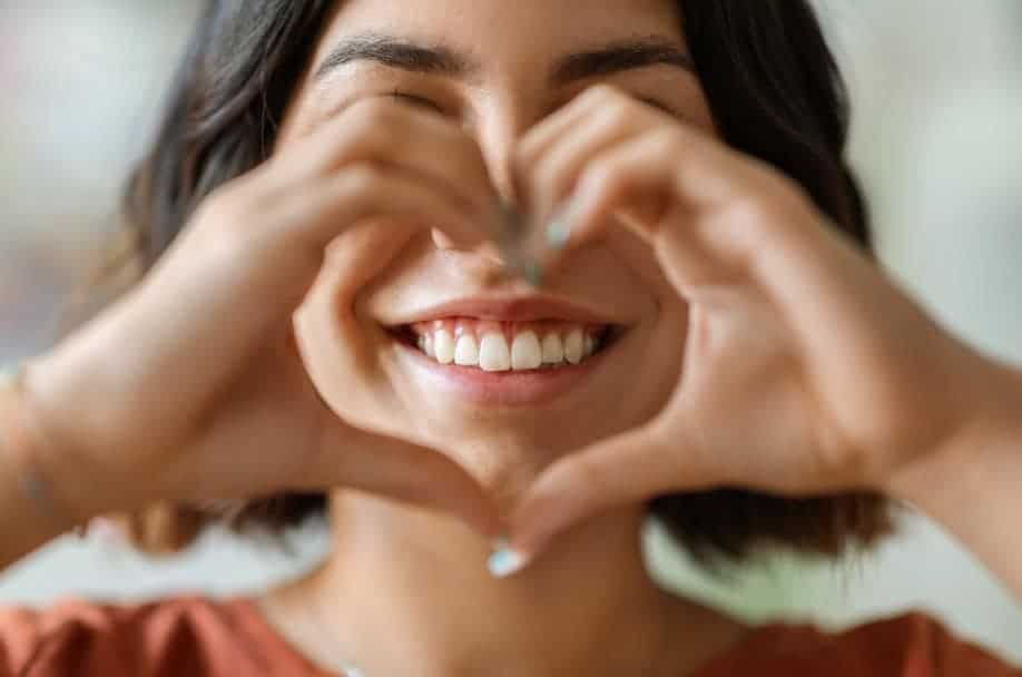 Everyday Habits That Can Help Keep Your Smile Brighter for Longer Bedford